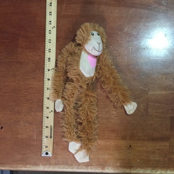 Brown Monkey With A Heart - Picture 2 of 9